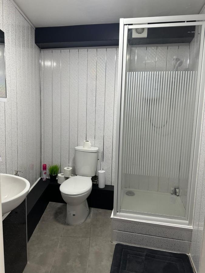 Modern Studio Close To Leeds City Centre Exterior photo