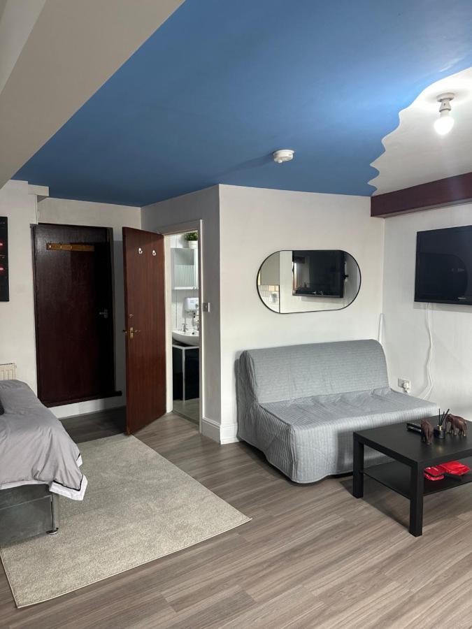 Modern Studio Close To Leeds City Centre Exterior photo